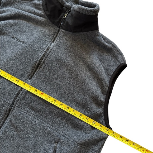 Columbia Vest Mens Size 2X Gray Fleece Full Zip Outdoors Hiking Camping EUC - Picture 3 of 4